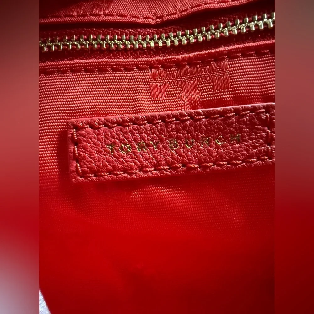TORY BURCH Pebbled Leather Shoulder Bag With Adjustable Chain Vermillion Red